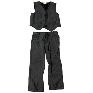 Crazy 8 Kids 2-Piece Pinstripe Vest and Pants Set, Gray Size 2T